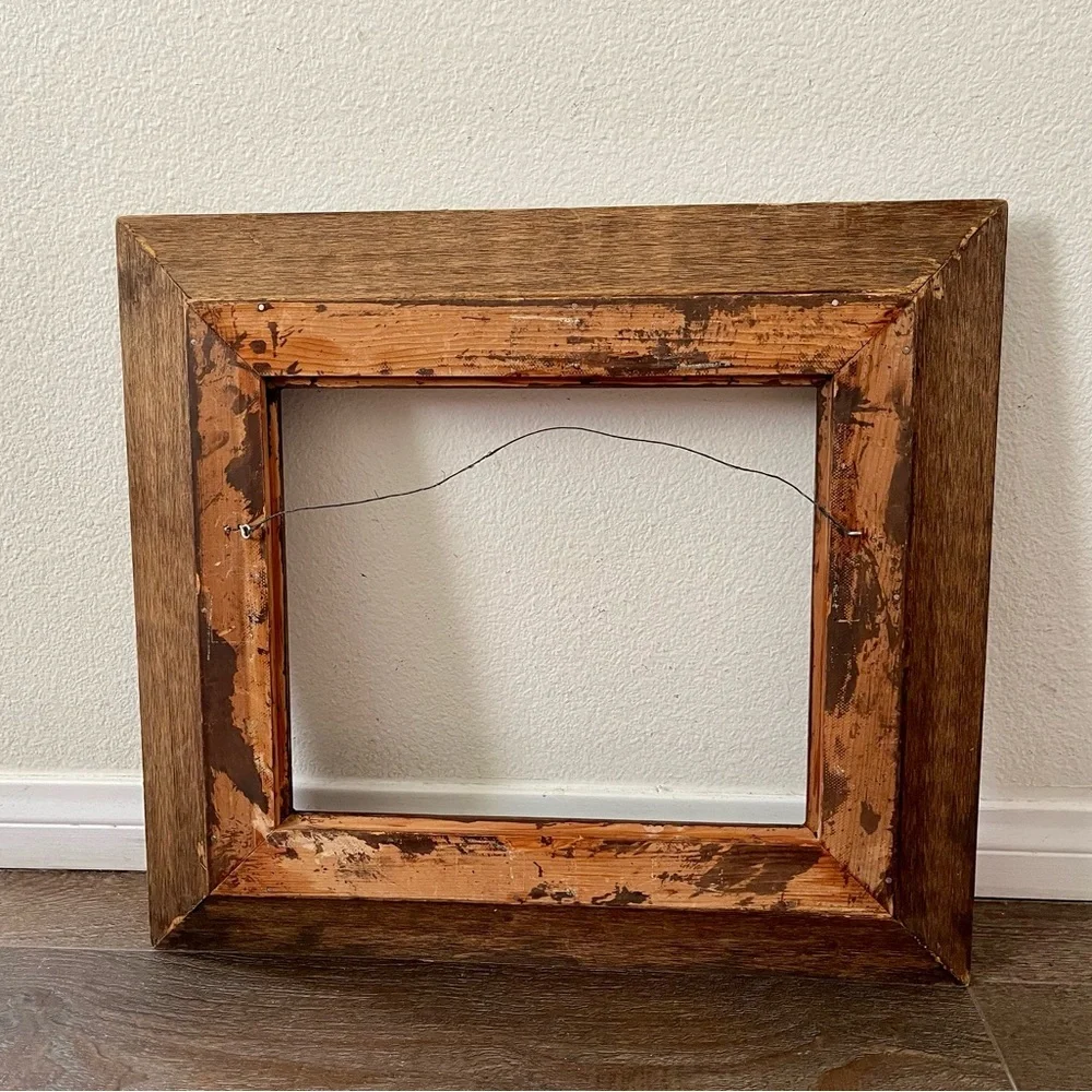 Antique-style Baroque Revival Design Goal - Toned Frame 17/18 Inches